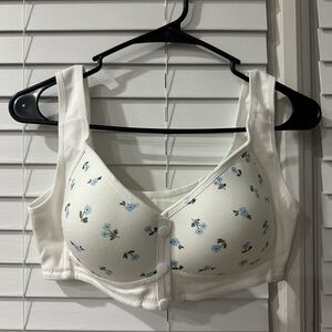 Floral White Women's Bra! Great For Support! Size Large